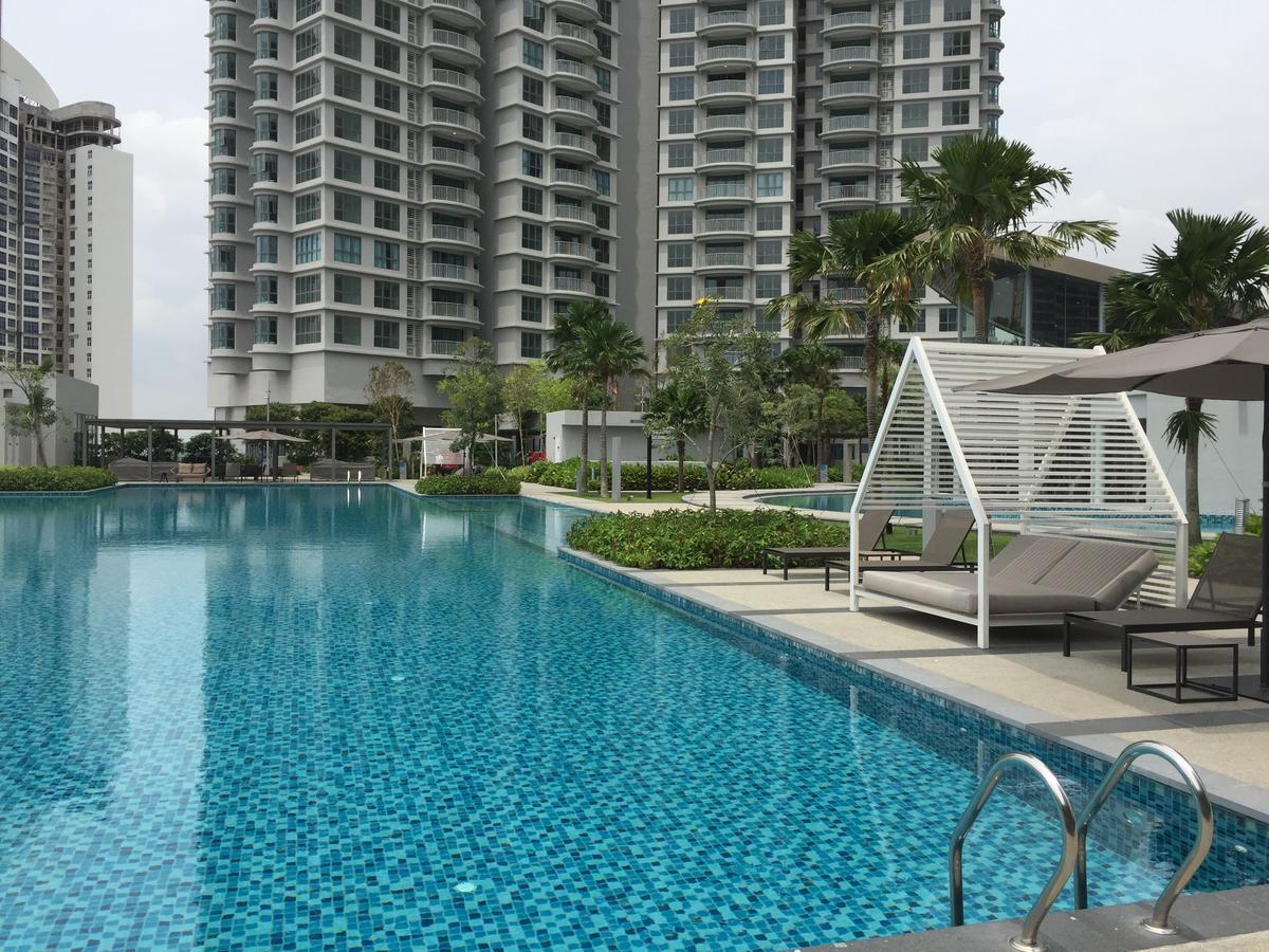 Teega Residence @ Cosy Seafront Living Nusajaya  Bagian luar foto