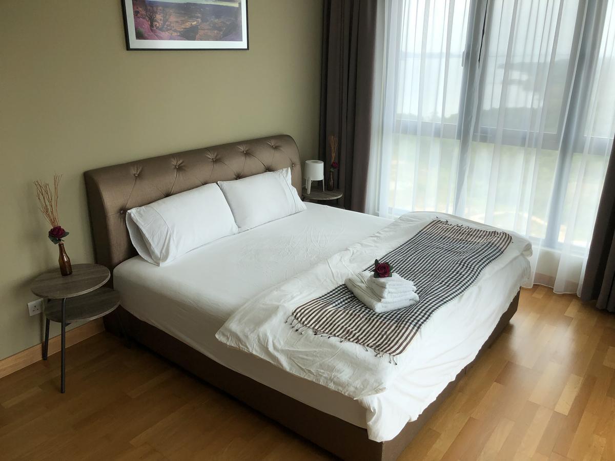 Teega Residence @ Cosy Seafront Living Nusajaya  Bagian luar foto